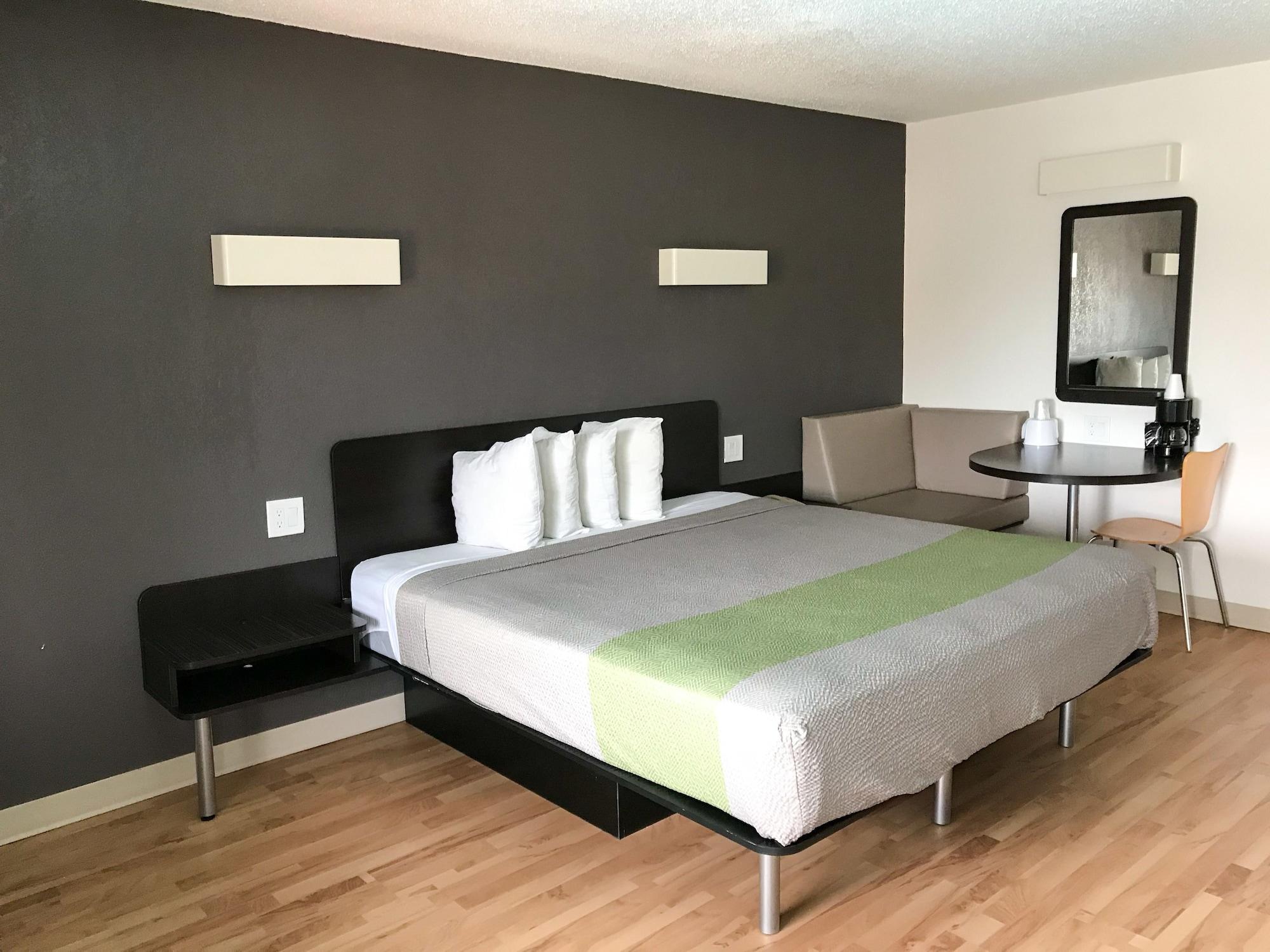 Quality Inn 美熹德 外观 照片