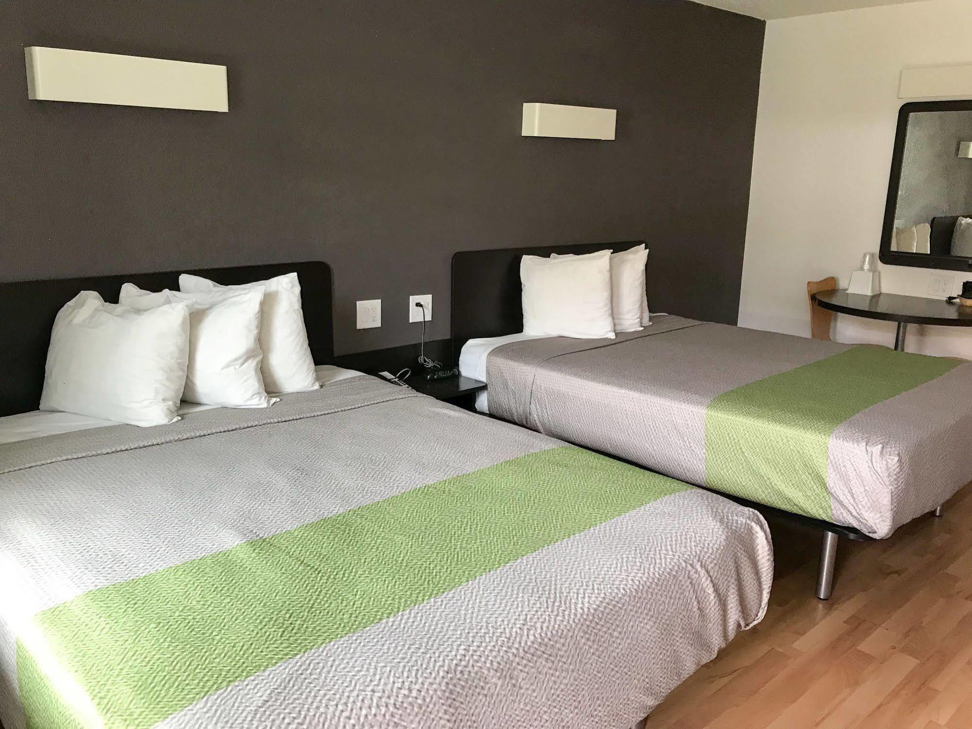 Quality Inn 美熹德 外观 照片